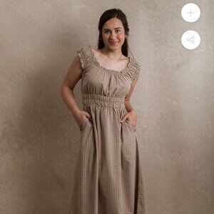 ISO Neuflora Monaco dress in Tan, size S or XS